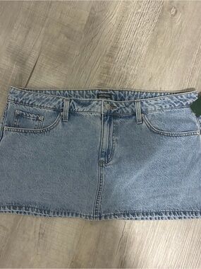wild fable light blue denim mini skirt
